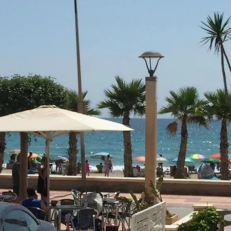 Neptuno - Primera Linea De Playa Apartment *